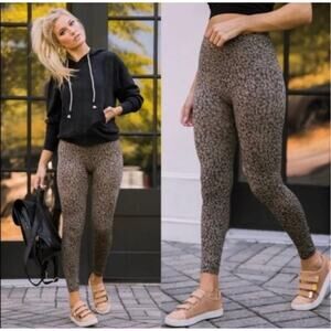 SPANX Leopard Print Leggings
